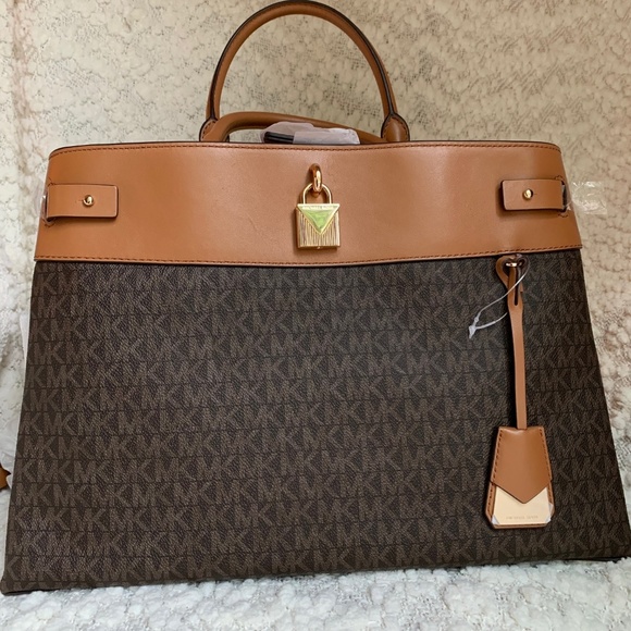 MICHAEL Michael Kors Gramercy Signature Satchel - Picture 2 of 8